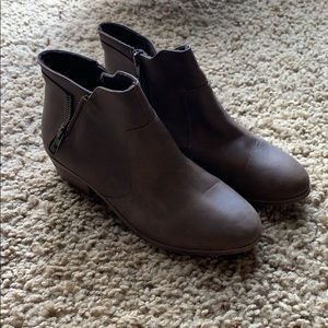 Brown ankle boots